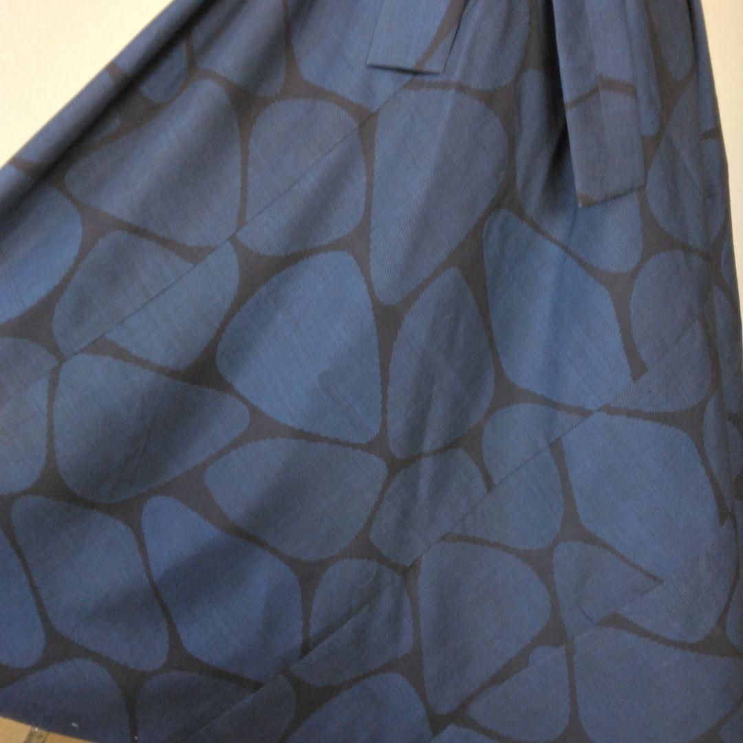 大島紬の解き生地から、 バイアス仕立てロングフレアーワンピース 　M寸