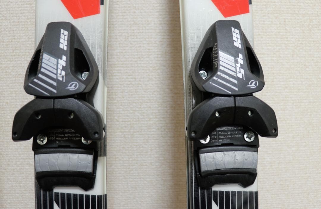 ジュニア 130cm スキー板・ポール・ケース セット