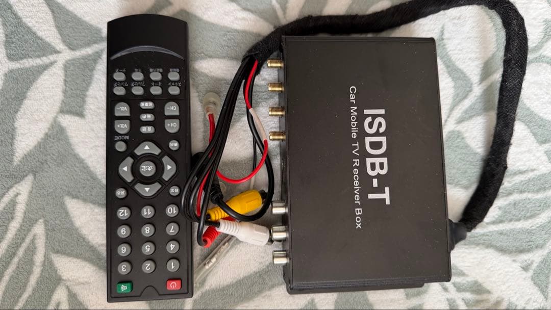 N30F4 Android式カーナビ10インチ4GB+64GB 8コア2DIN