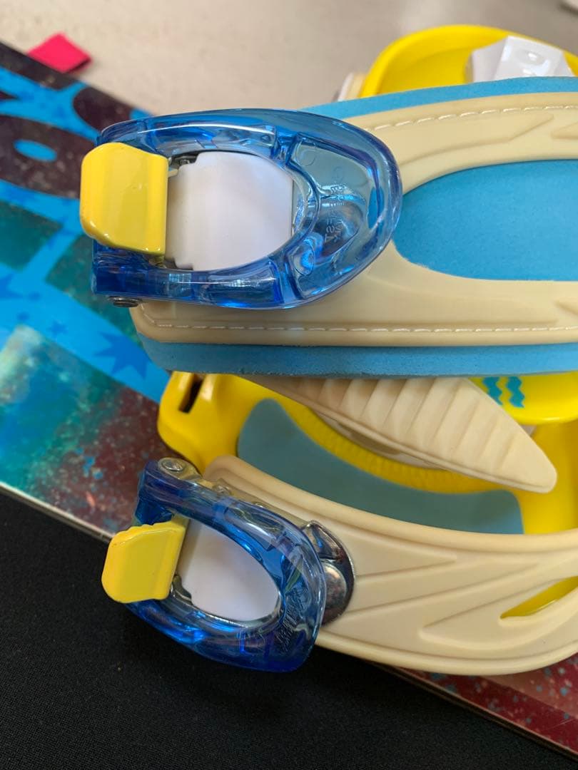 背丈150 子供用 スノーボードセット（ブーツ・ヘルメット付き）