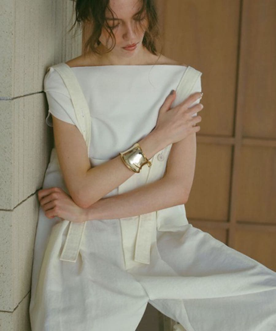 ETRE TOKYO ディストーションカーブフォームリングバングル美品