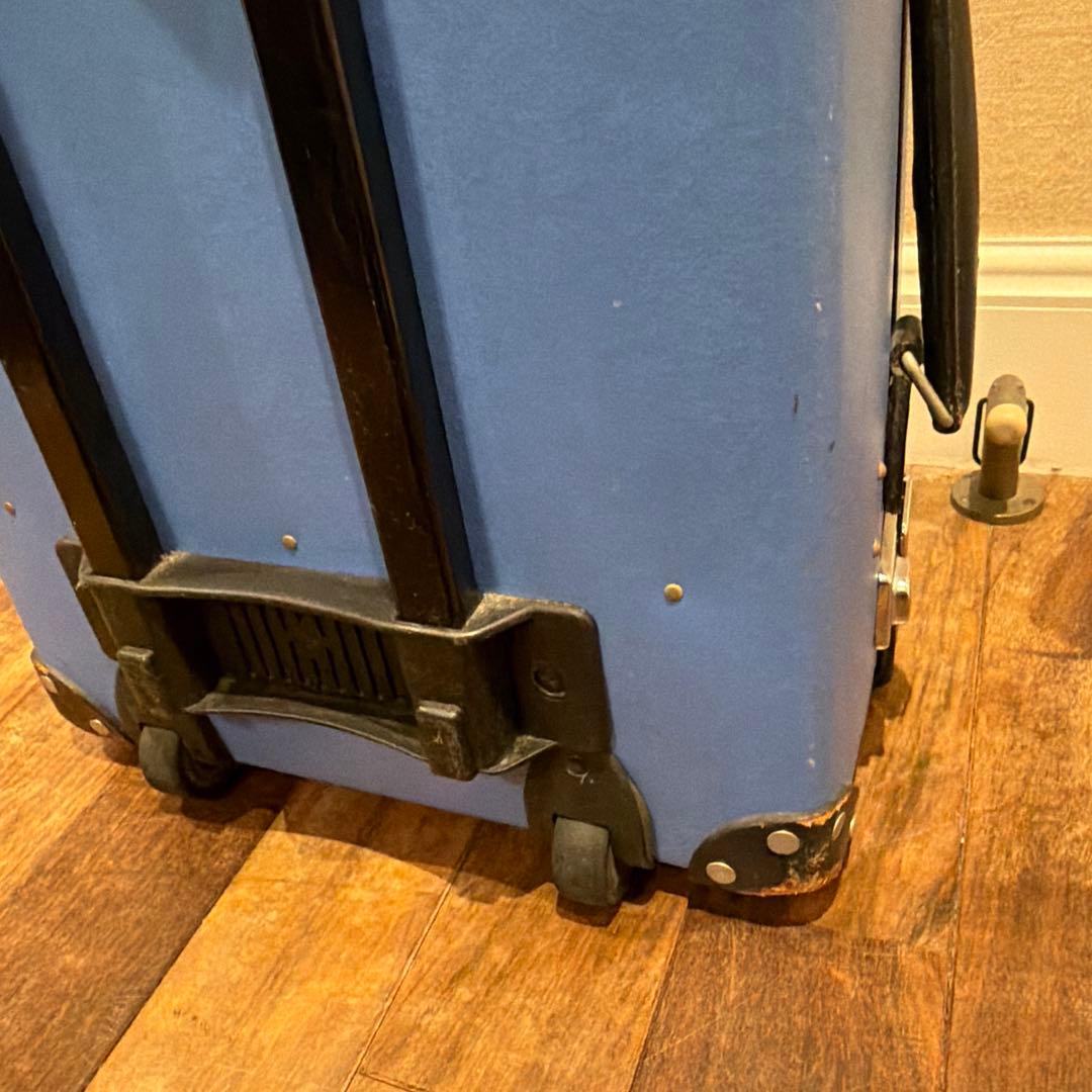 着払限定　グローブトロッター キャリーケース　インテリアにいかが？