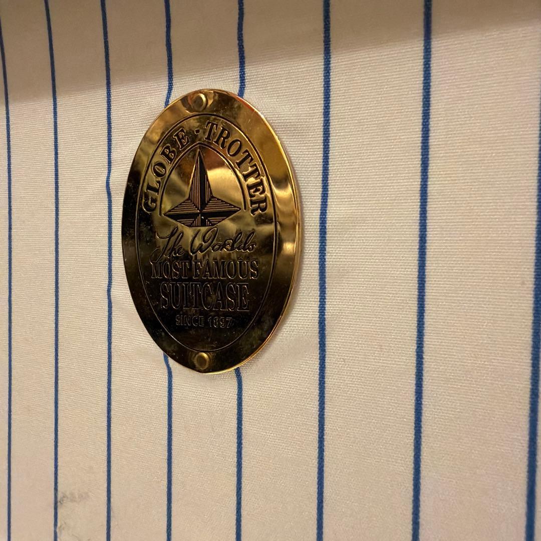 着払限定　グローブトロッター キャリーケース　インテリアにいかが？