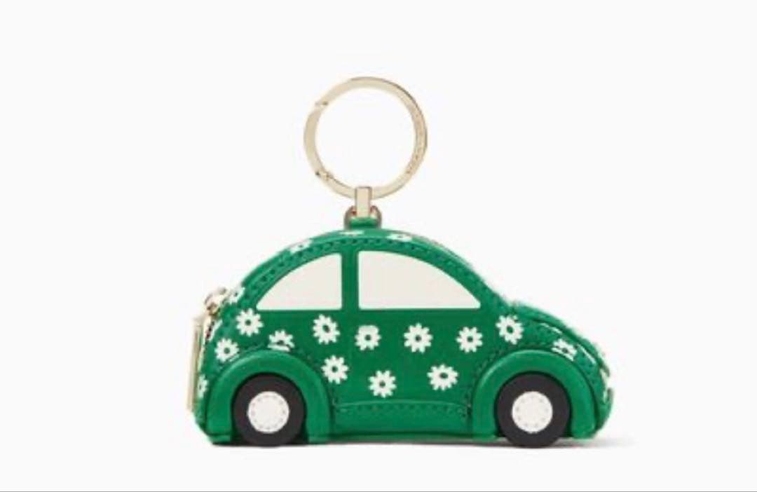 ケイトスペード チャーム　ケース 緑色　新品タグ付き