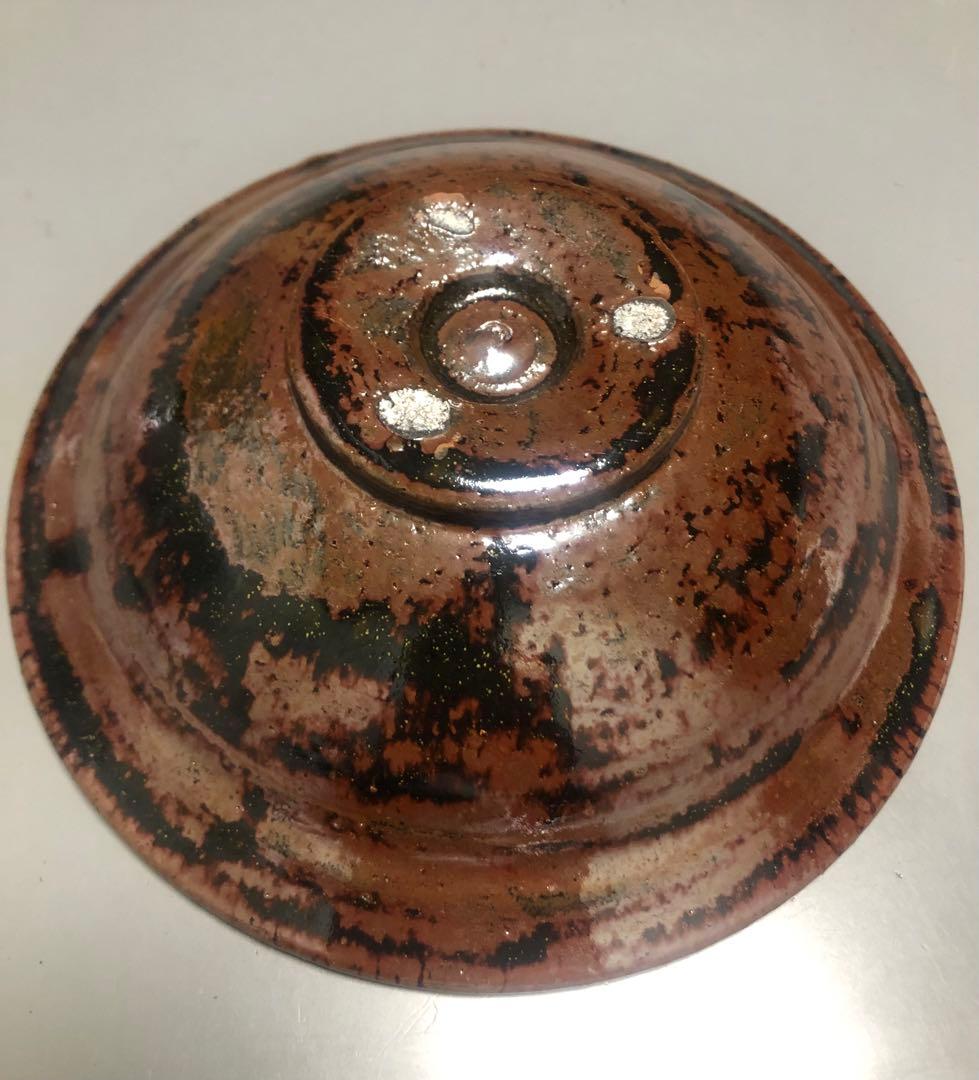 伊藤聡信　中鉢　黒　紫　黄色　花