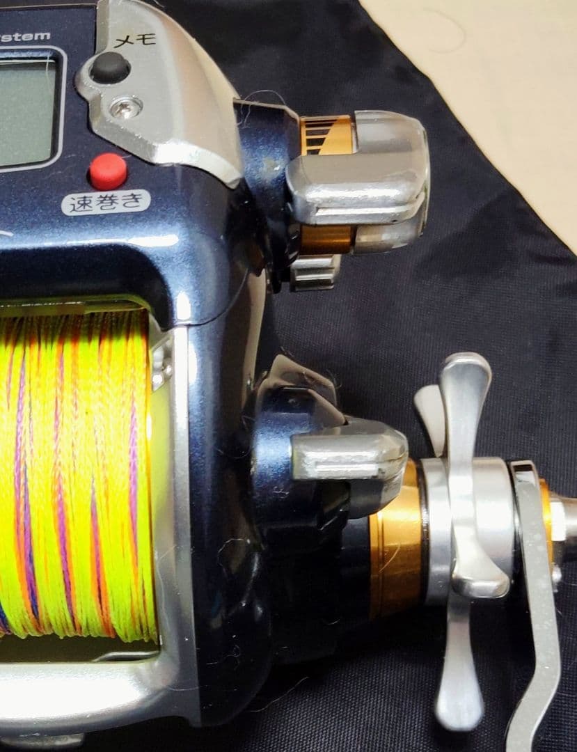 miｅ出品　シマノ電動リール電動丸ビーストマスター3000