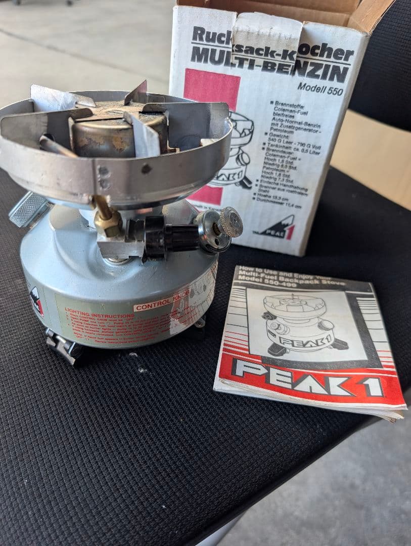 550 シングルバーナー　ストーブ　マルチフューエル　Coleman