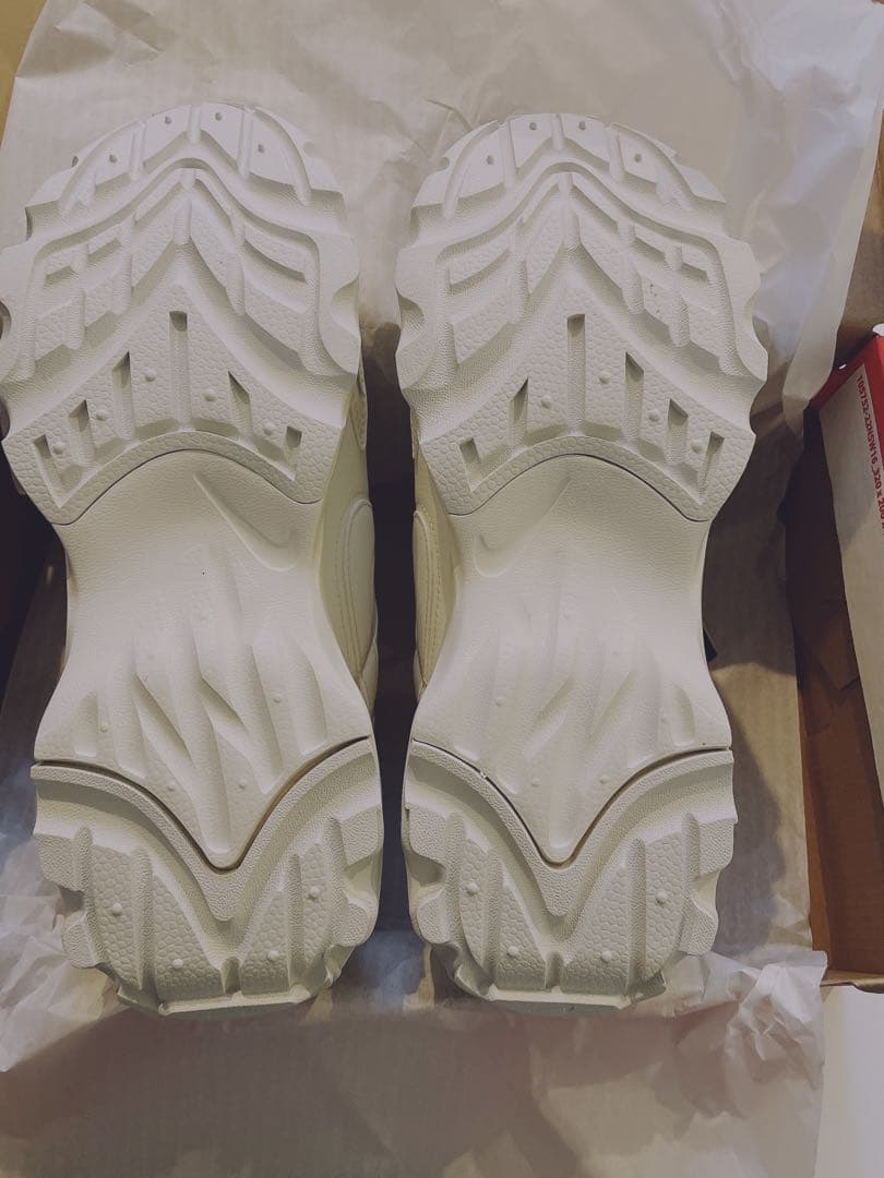 新品　NIKE　TC7900 セイル　ホワイト　24センチ　NIKE スニーカー