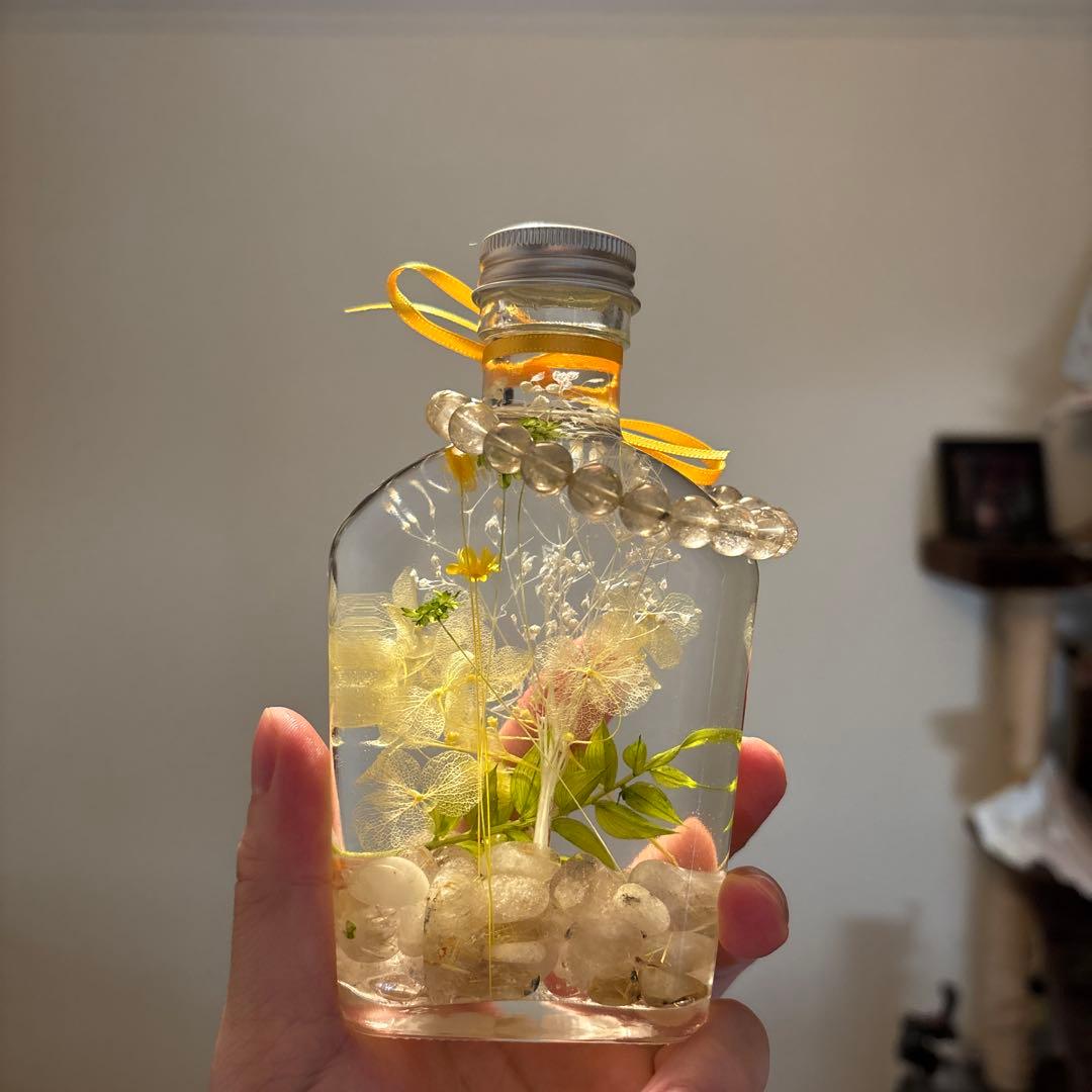 ゴールドパワーハーバリウム！ルチル入り！綺麗！