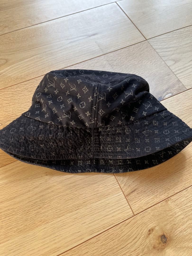 ルイ・ヴィトン バケットハット ブラック　モノグラム