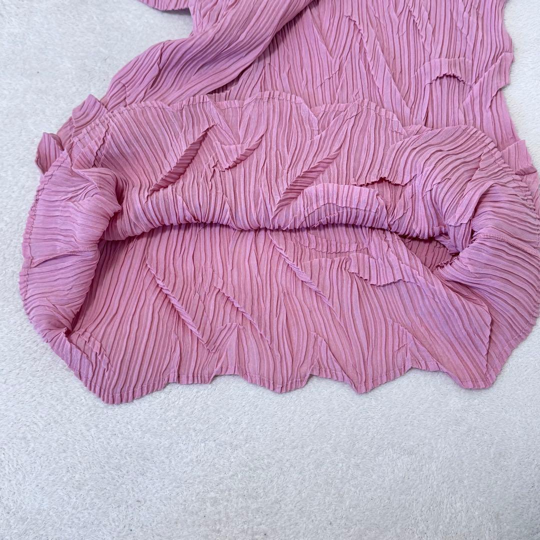 極美品✨ISSEY MIYAKE プリーツ　立体　変形　ピンク　長袖　トップス