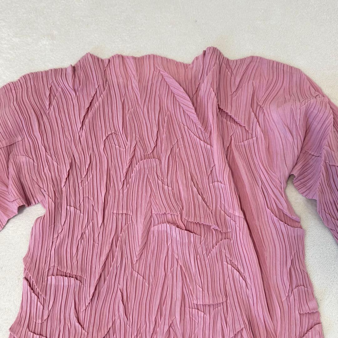 極美品✨ISSEY MIYAKE プリーツ　立体　変形　ピンク　長袖　トップス