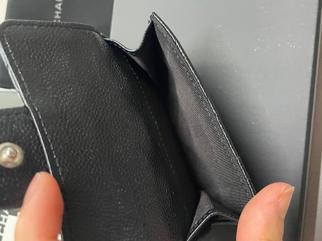 美品 シャネル CHANEL キャビアスキン クラシックスモールウォレット