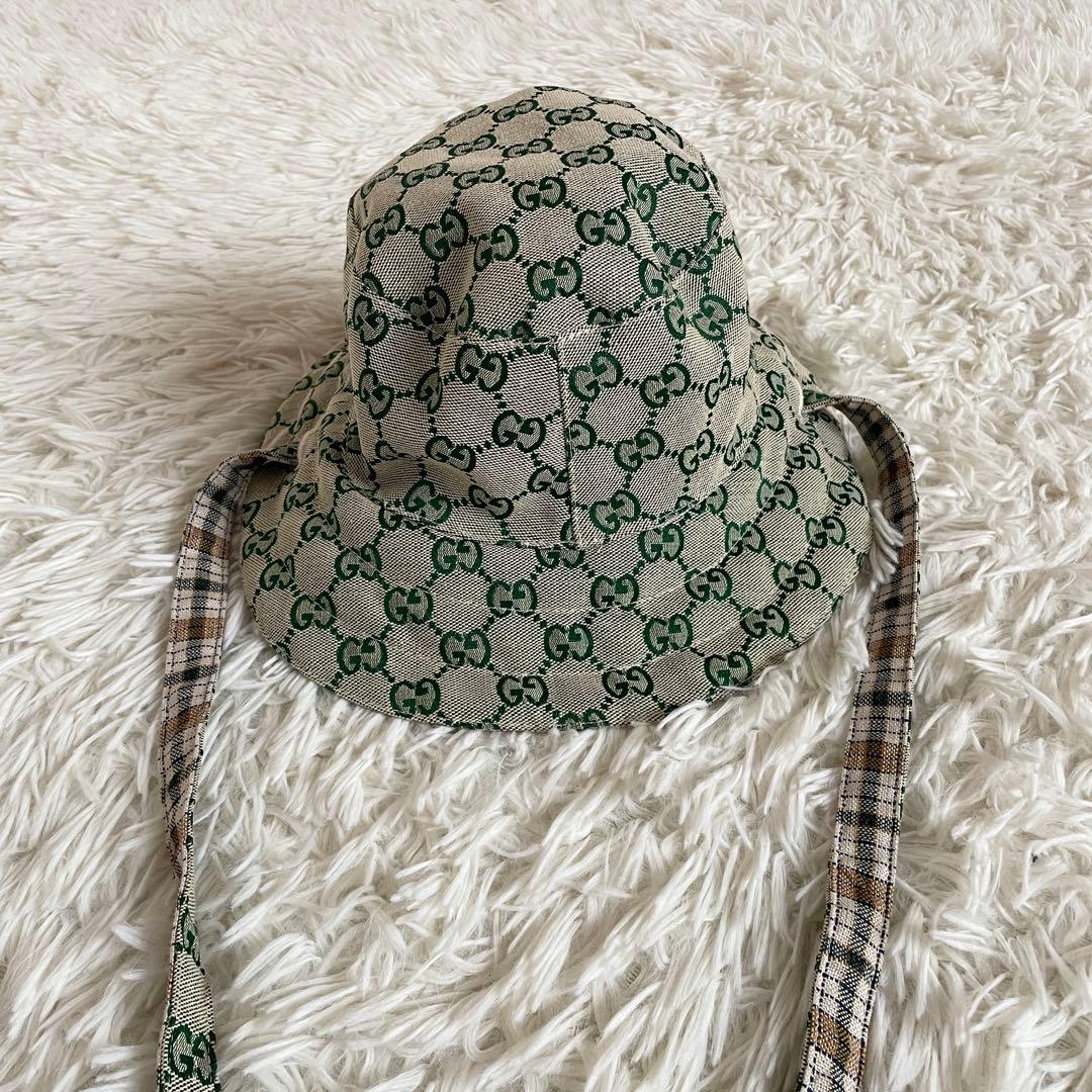 未使用級　グッチ　バケットハット　リバーシブル　GG　マーモント金具　ベージュ