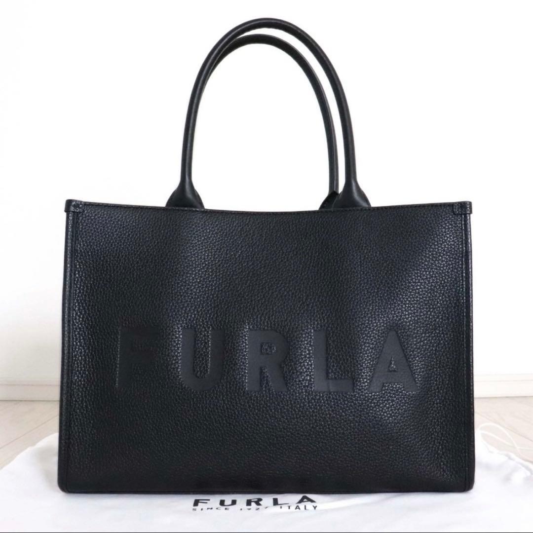 専用出品です。⭐︎美品 FURLA フルラ NIOBE L ワンダー ロゴ レザー