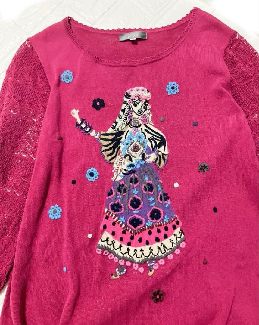 美品　トクコプルミエヴォル ワンピース　ニット　セーター　チュニック　刺繍　花