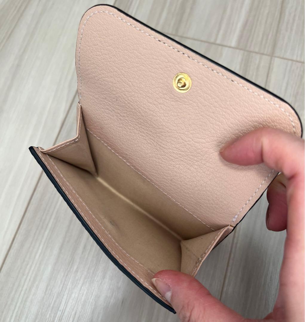 クロエ　ALPHABETミニリフォールドウォレット　ピンク