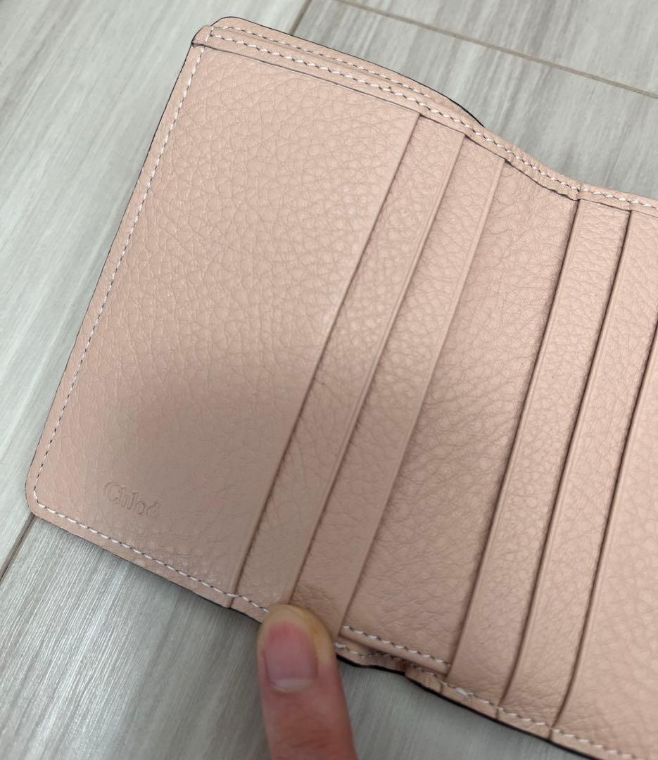 クロエ　ALPHABETミニリフォールドウォレット　ピンク