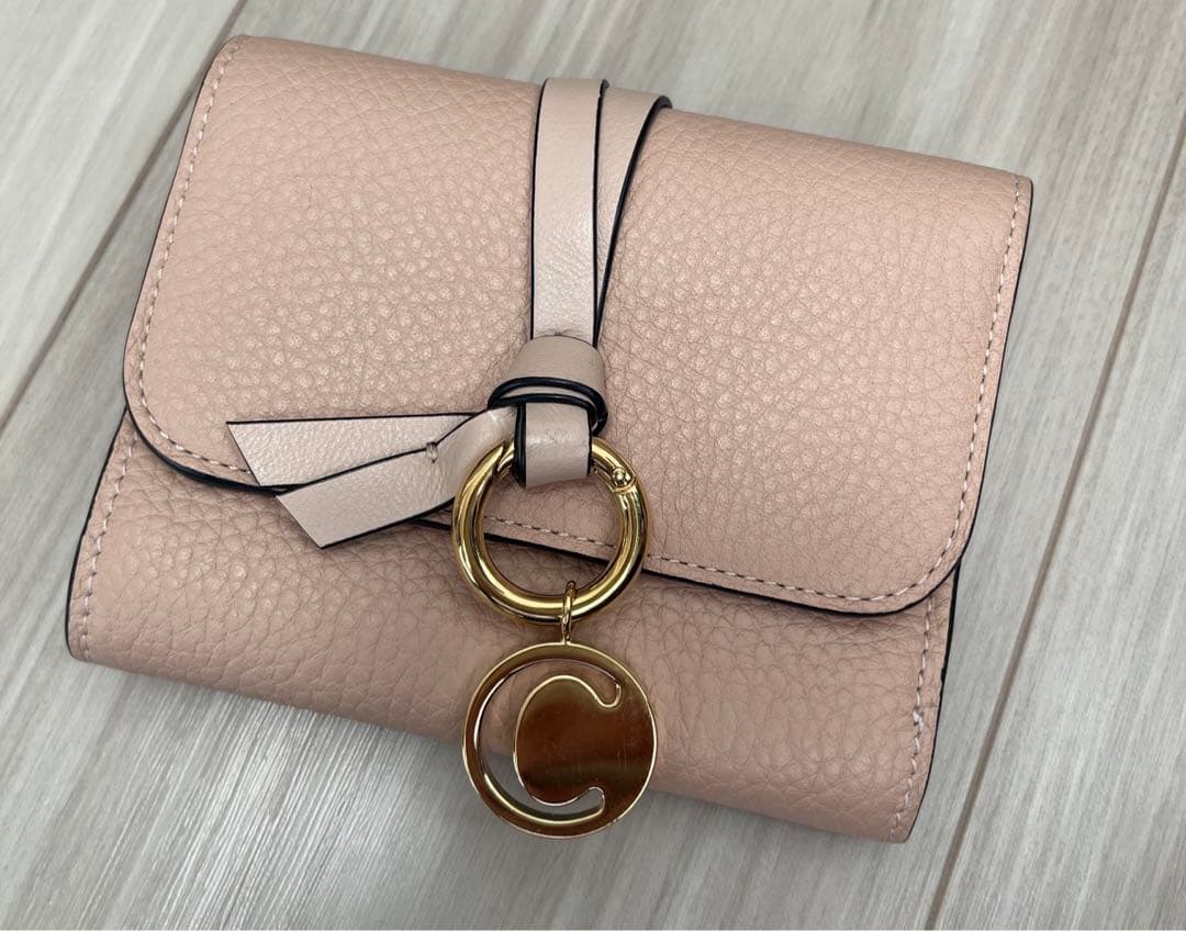 クロエ　ALPHABETミニリフォールドウォレット　ピンク