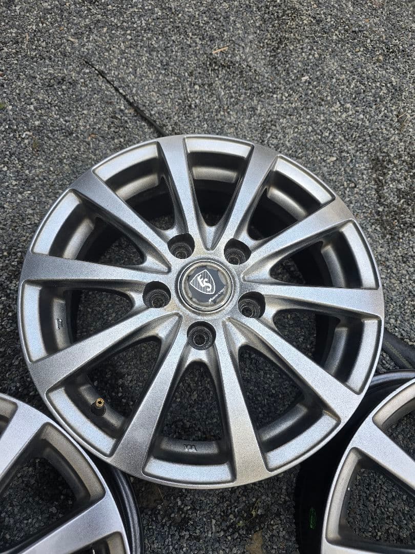 アルミホイール　15インチ4本