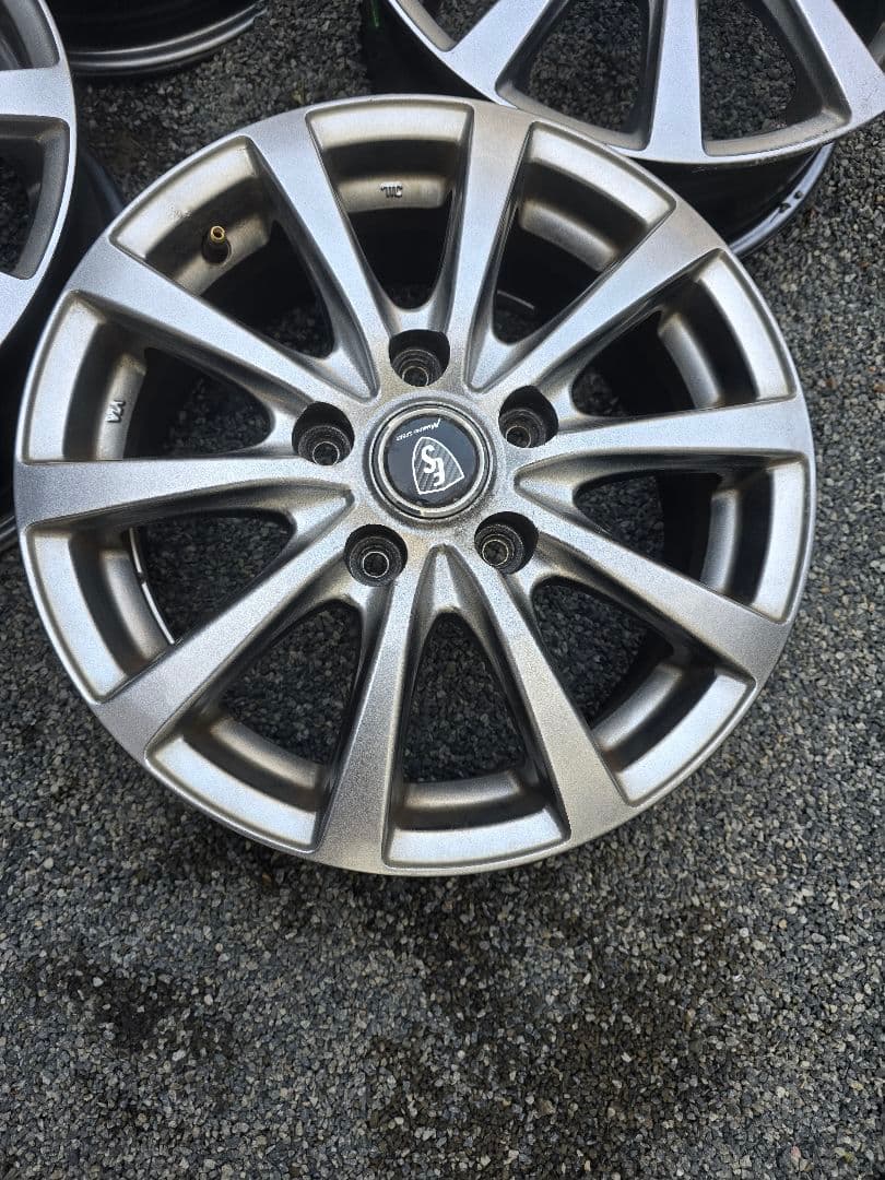 アルミホイール　15インチ4本