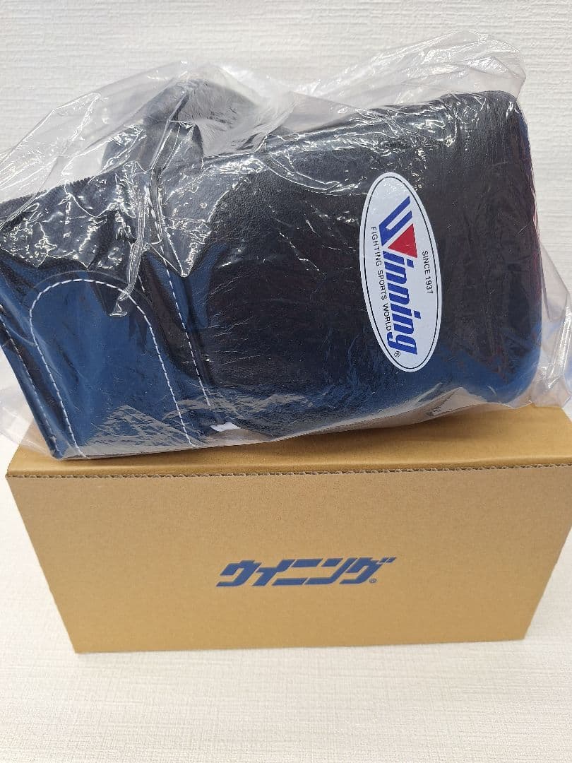 Winning ボクシンググローブ 8 oz 新品
