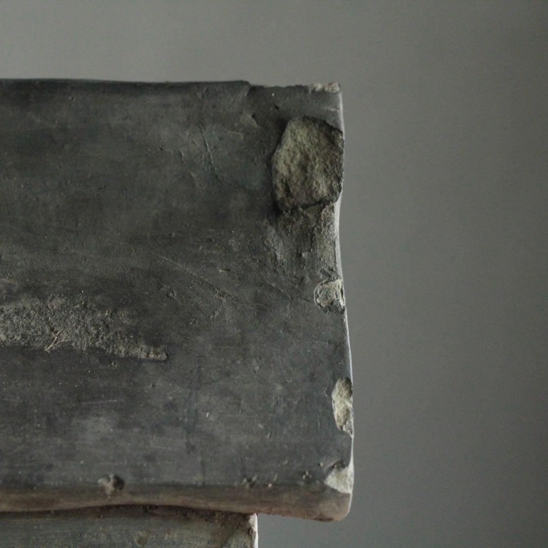 専用 瓦厨子 古道具 アンティーク 彫り文 欠けあり オブジェ 瓦質祠