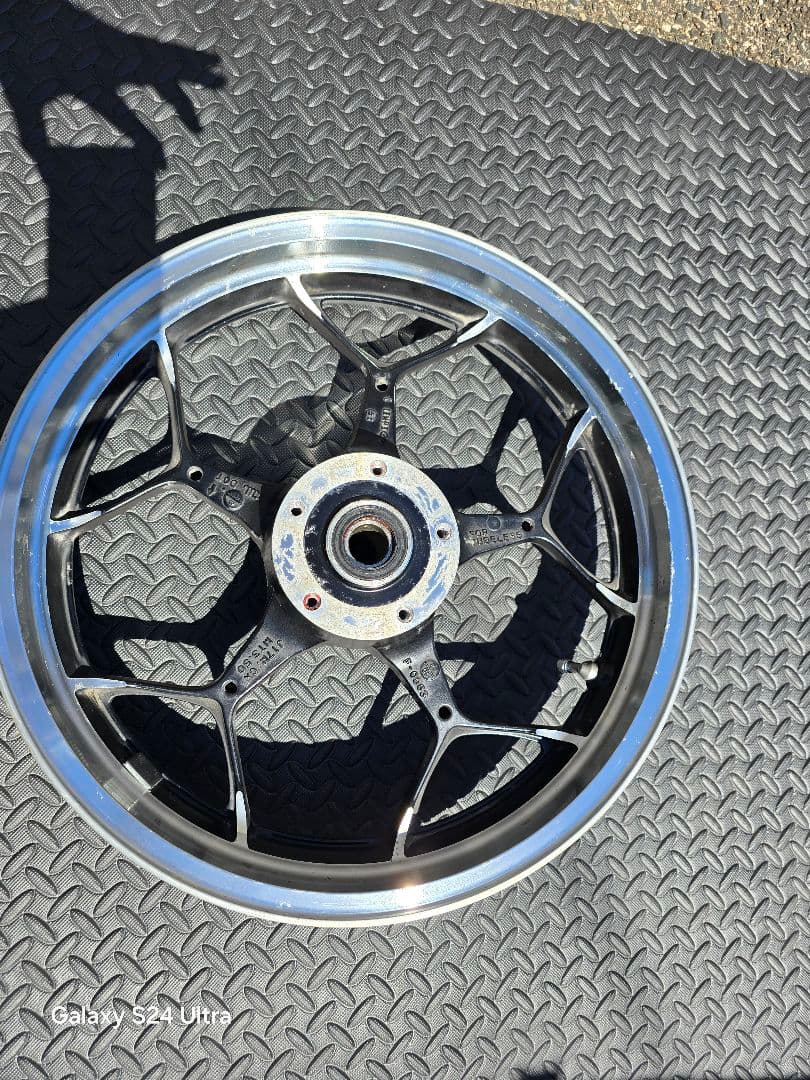 2013年式　ZX14R 　純正ホイール前後セット