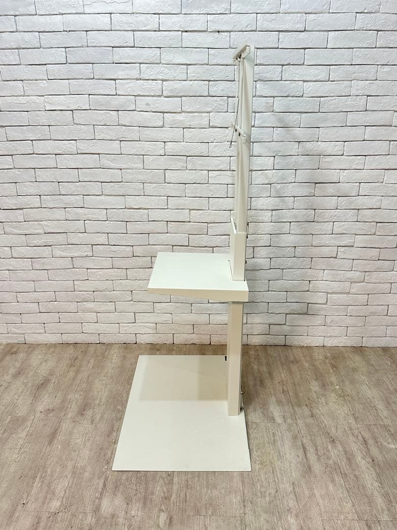 【東京都内23区配送無料】完成品　EQUALS WALL テレビ　スタンド　台