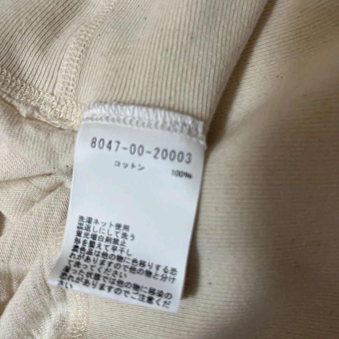 ホワイト ボタン付きヘンリーネック 長袖　カットソー 52