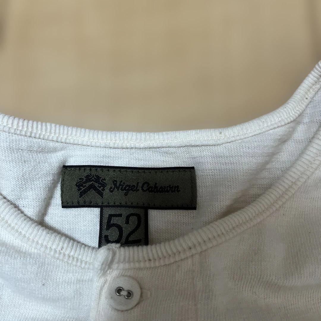 ホワイト ボタン付きヘンリーネック 長袖　カットソー 52