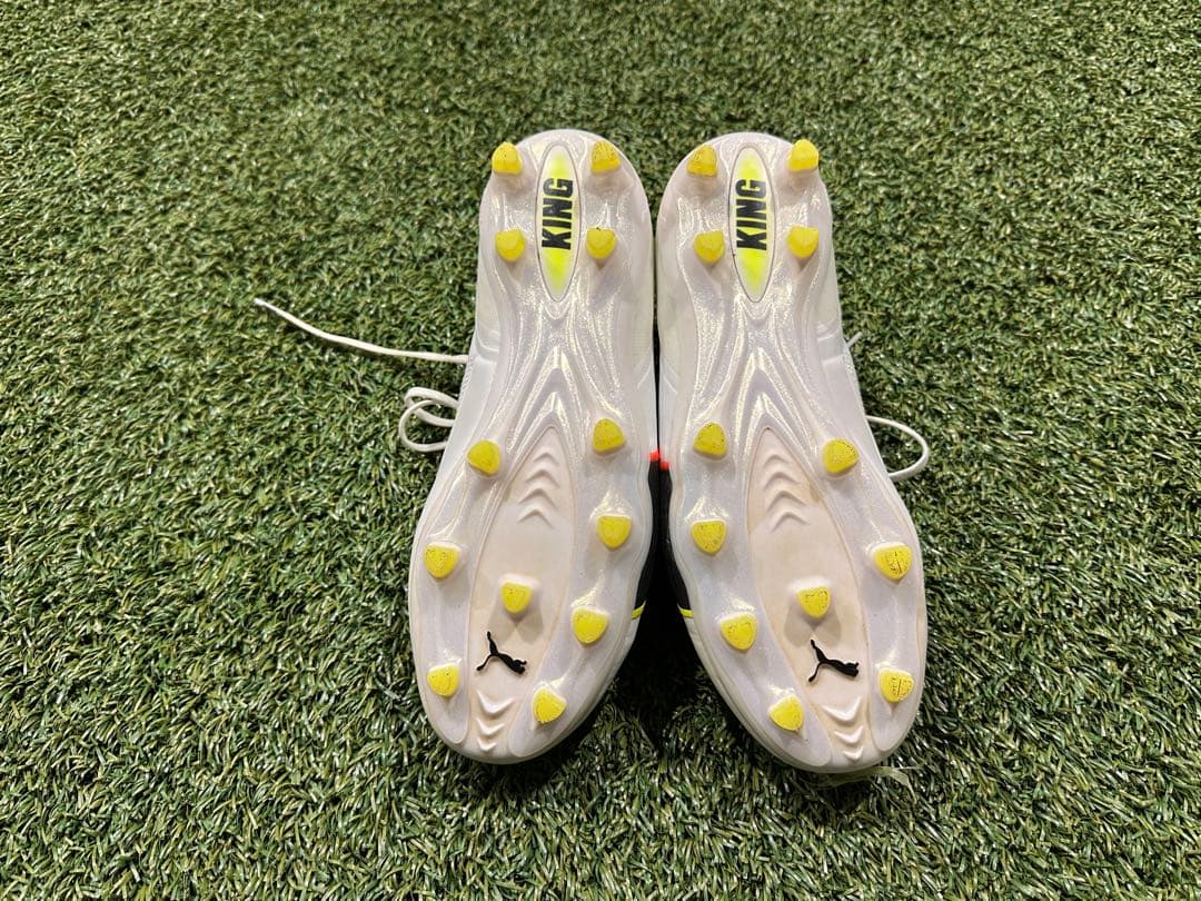 サッカースパイクプーマキング20アルティメットfg/agモデル