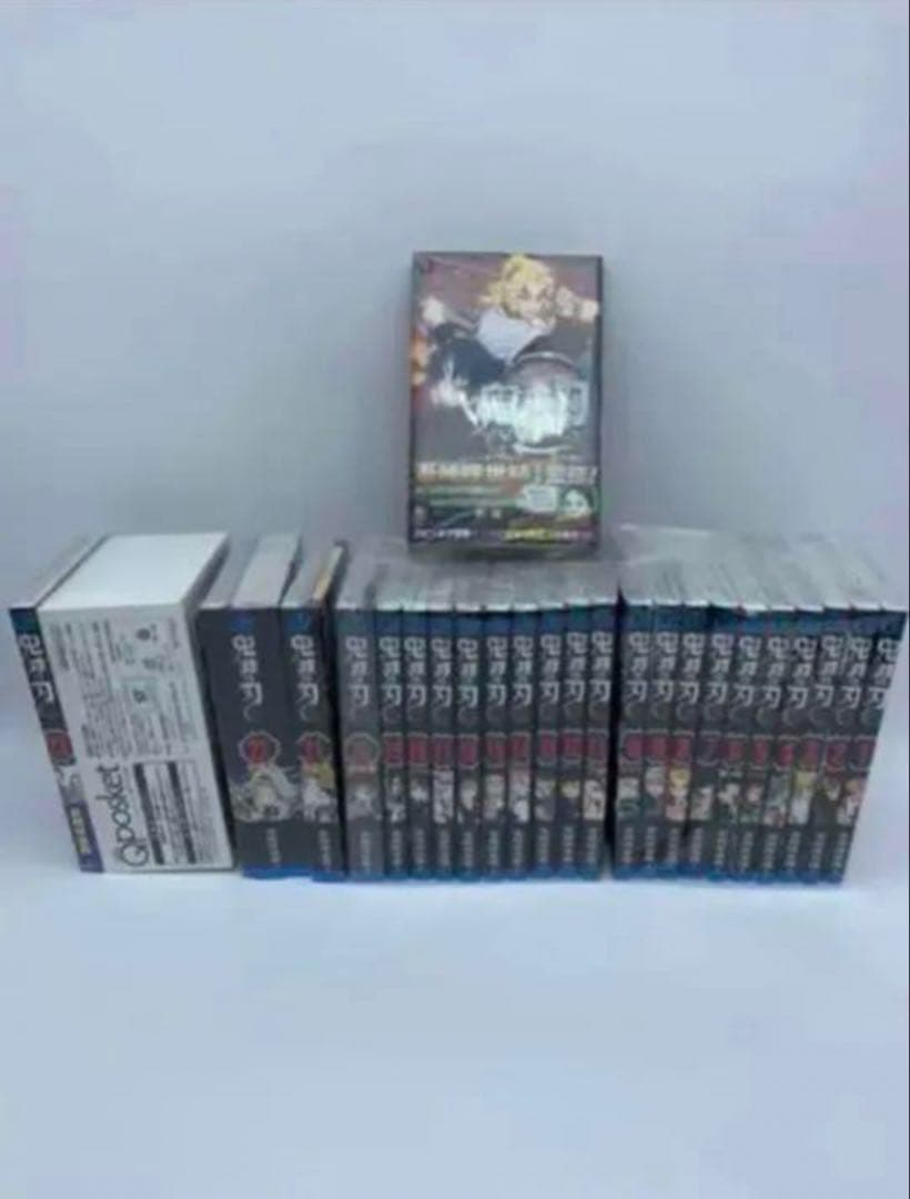 鬼滅の刃　全巻&外伝、映画「無限列車編」全特典完璧セット❗️ 全新品
