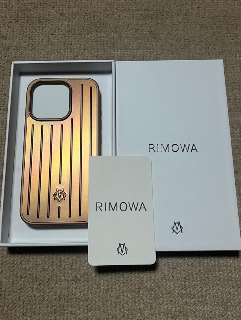 RIMOWA iPhone 15PRO MAX用ケース