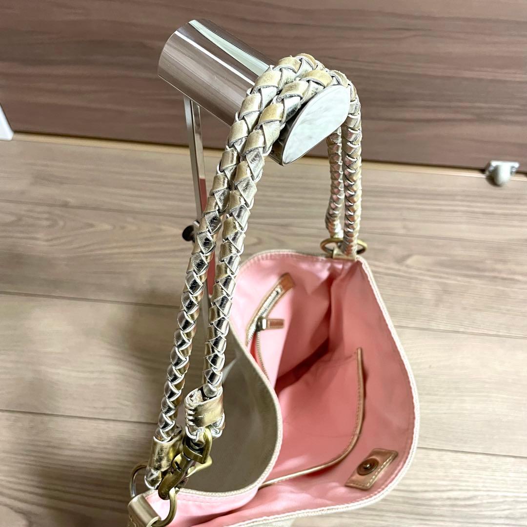 美品/バーバリーブルーレーベル　ハンドバッグ　ショルダーバッグ　デカロゴ