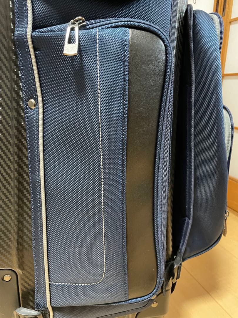 TIGORA×HELIX 限定モデル 4輪キャスター付 ゴルフキャディバッグ