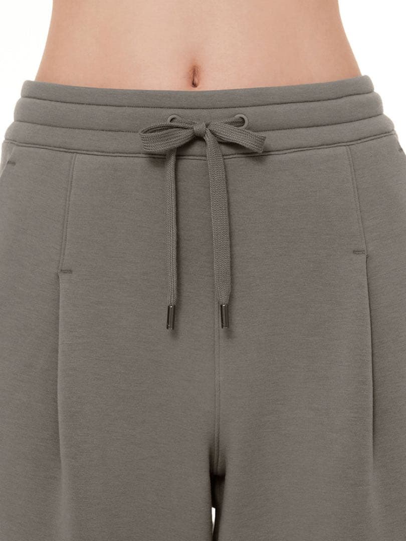 Andar Mildmooth フリース ワイドパンツ　ショート　M 新品