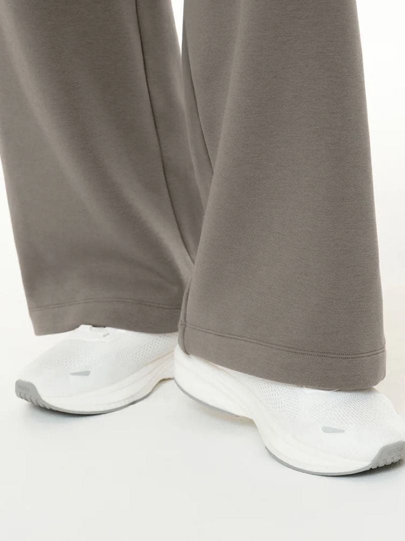 Andar Mildmooth フリース ワイドパンツ　ショート　M 新品