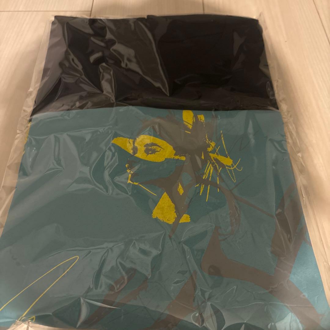 マ*レ様 【新品未使用】feelcycle グラフィックプリント Tシャツ 青