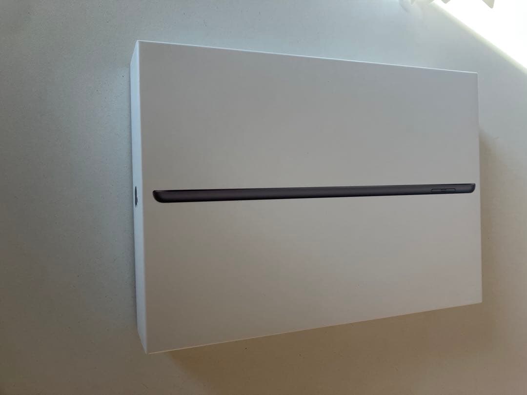 [早い者勝ち]Apple iPad 9世代256GB(箱、フィルム、ケース付き)