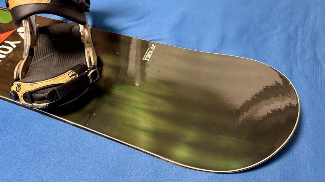 YONEX PARKAHOLIC 17-18　BURTONビンディング付き