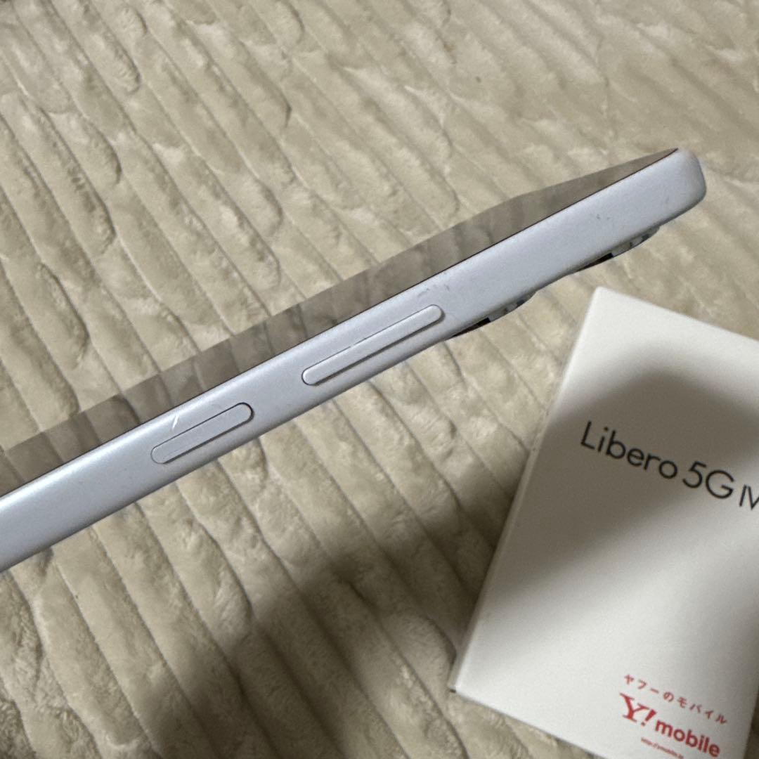 Libero 5G IV ホワイト 本体