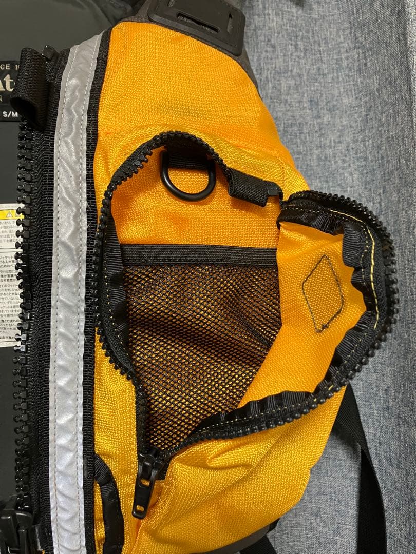 【mont-bell】 ビッグウェイブ （ライフジャケット）