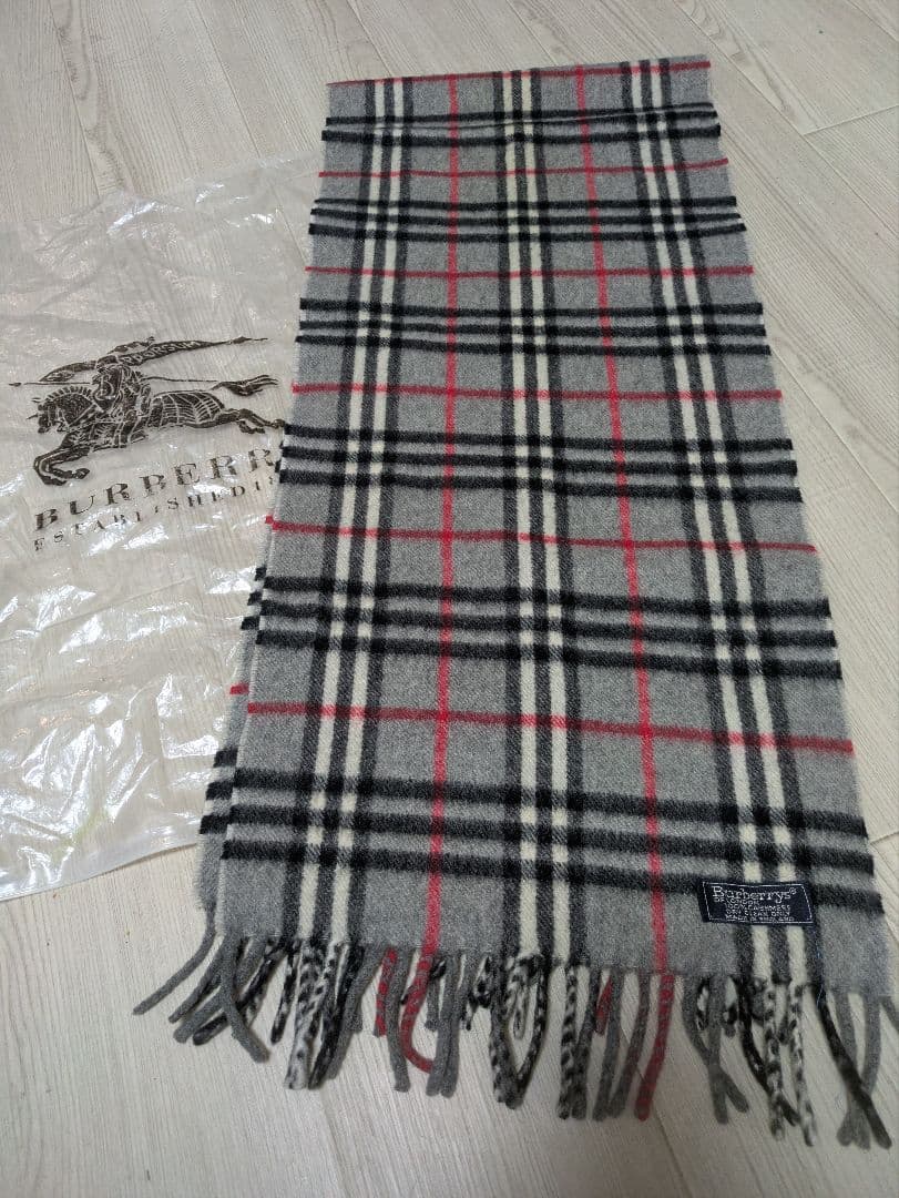 つめさん専用ページ二枚まとめ未使用品暖かいBurberry's チェック柄