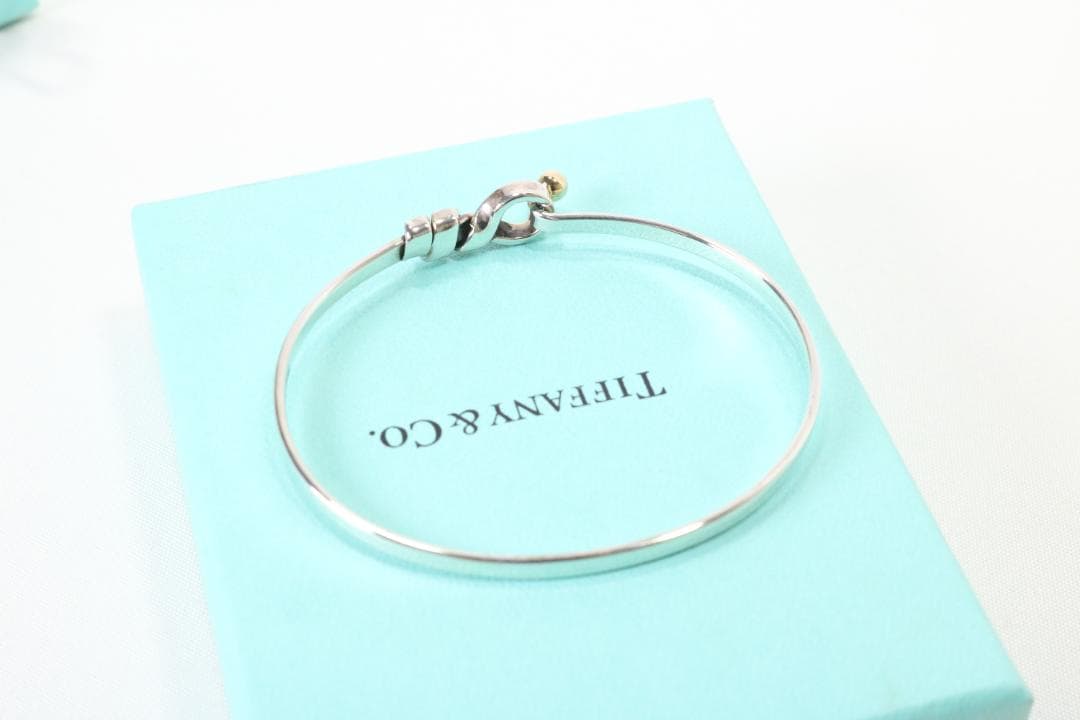 【美品】Tiffany & Co. シルバーバングル 箱 ポーチ付き