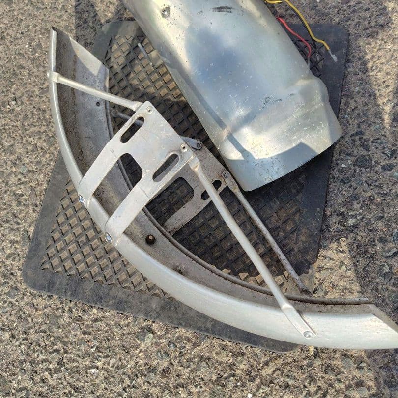 SR400 SR500 アルミフェンダー フロント リア 社外テールランプ付き