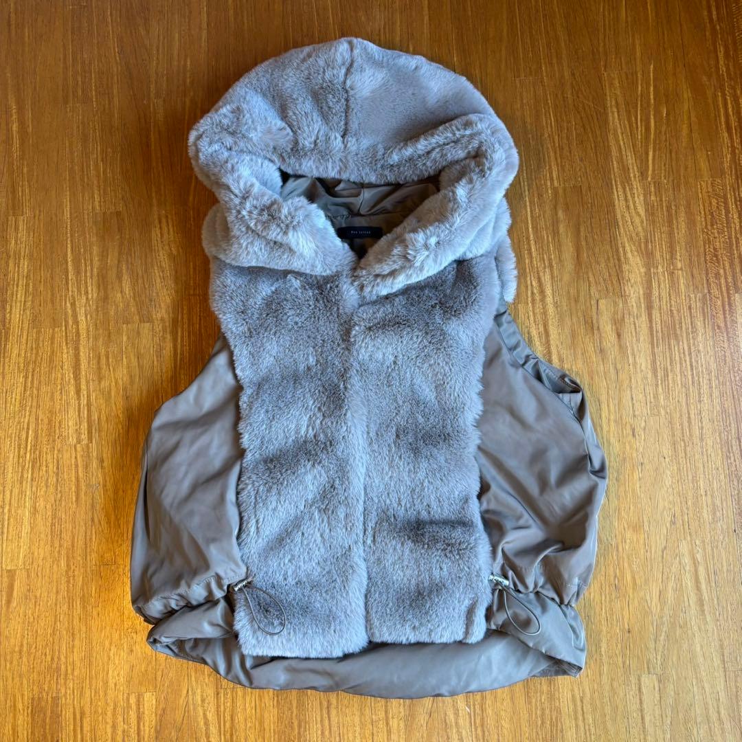 りくちゃん様　異素材ＭＩＸダウンファーベスト（グレージュ）