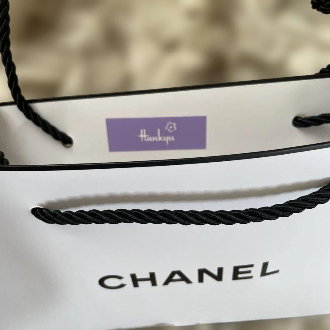 ★*゜様 CHANEL アイシャドウパレット 209 新品　秋色シャネルマーク入