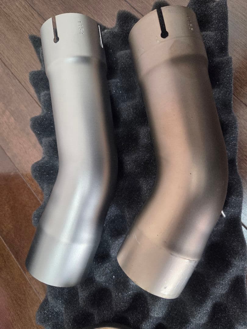 レオヴィンチ カーボンファイバー スリップオンマフラー 　マル