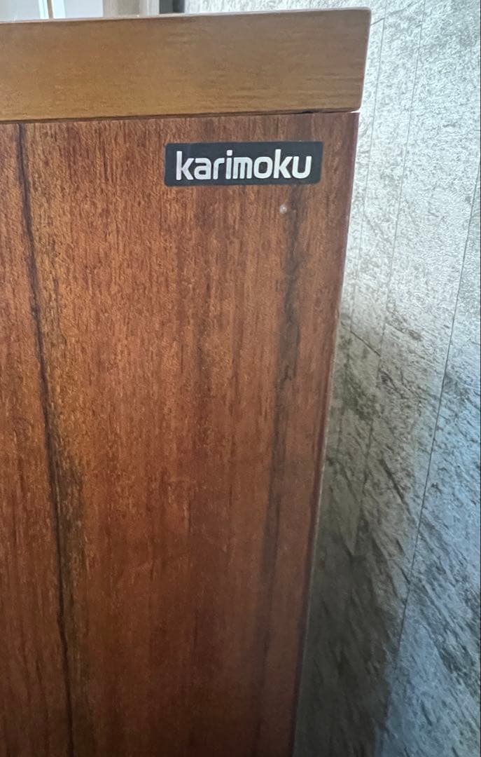 カリモク　コロニアルチェスト